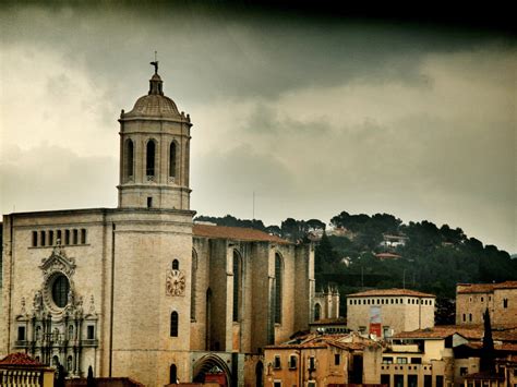 Cathedral-Spain Girona city landscape Preview | 10wallpaper.com