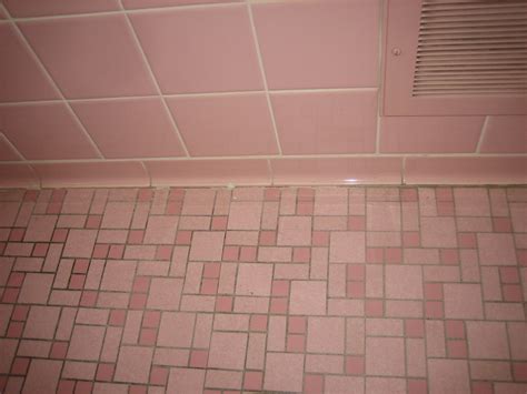 40 vintage pink bathroom tile ideas and pictures