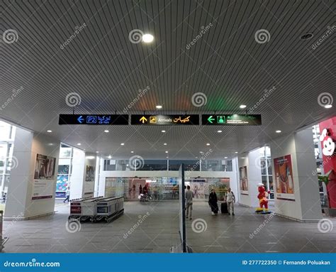 Brunei International Airport Editorial Image - Image of moda, departure ...