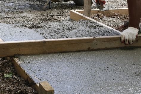 5 Disadvantages to DIY Concrete Foundation Forms | Fox Blocks