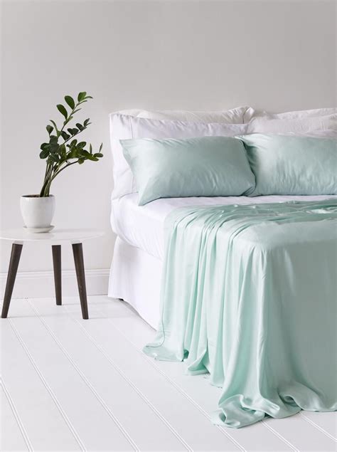 Bamboo Daydream Flat Sheet - Paradise Green | Bamboo sheets, Bamboo bedding, Luxury bedding