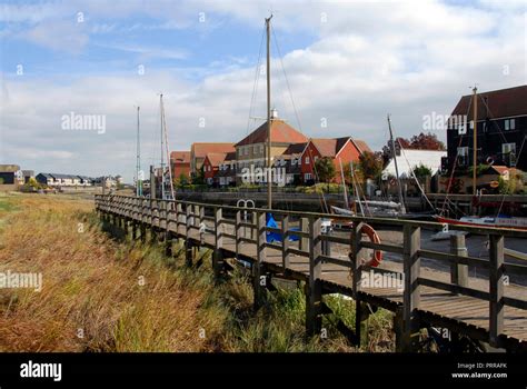 Faversham creek kent hi-res stock photography and images - Alamy