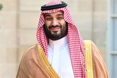 ولي العهد السعودي يهنئ القيادات الجديدة في الإمارات خلال اتصالات هاتفية - CNN Arabic