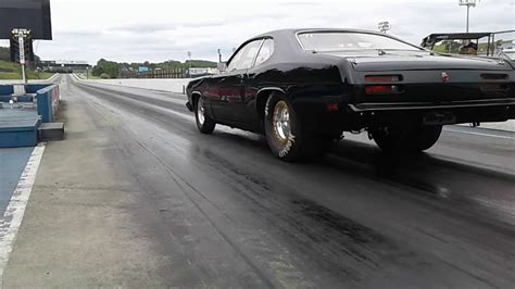 Drag Racing Plymouth Duster