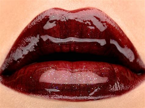 Red shining sexy lips - Lips Wallpaper (7052583) - Fanpop - Page 11