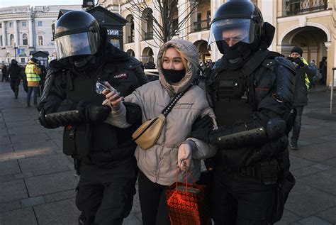 What would be signs protests in Russia are making a difference ...