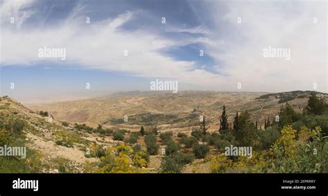 Panorama desert mountain landscape, Jordan Stock Photo - Alamy