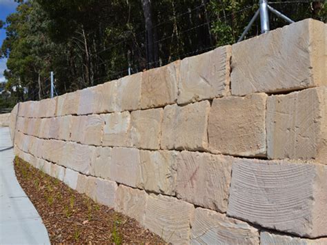 Sandstone Rock Walls | Excavating and Landscaping Gold Coast