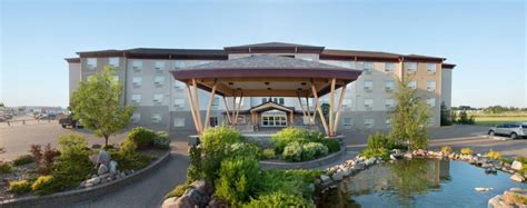 Gold Eagle Lodge | North Battleford Hotels