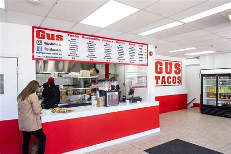 Gus Tacos on Queen - blogTO - Toronto