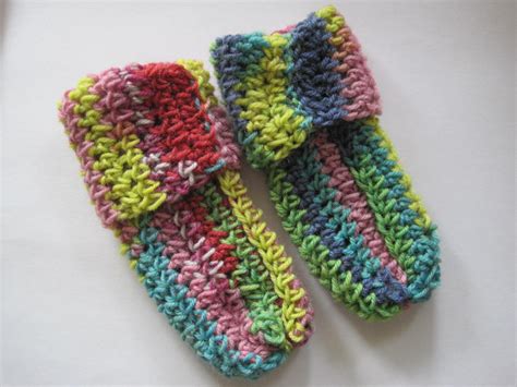 Crochet Spot » Blog Archive » Crochet Pattern: Super Simple Baby Socks - Crochet Patterns ...