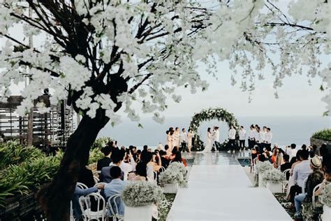 A Breathtaking Bali Wedding With A Bridal Party Of 20 - Wedded Wonderland