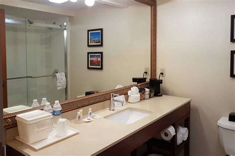 Comfort Inn Phoenix West, Arizona – Sterling Hotels Canada