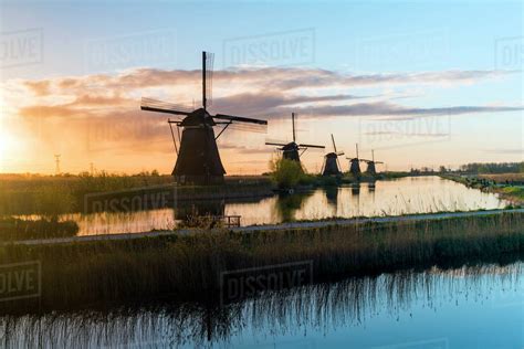 Windmills, Kinderdijk, UNESCO World Heritage Site, Netherlands, Europe ...