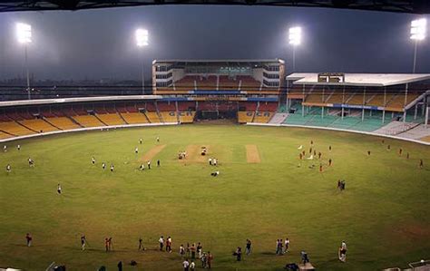 CF - Online Cricket Info Blog: M Chinnaswamy Stadium-ICC Cricket World ...