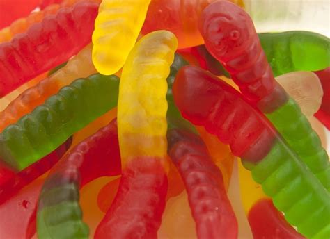 Gummy Worms – 7oz – Callies Candy Kitchen