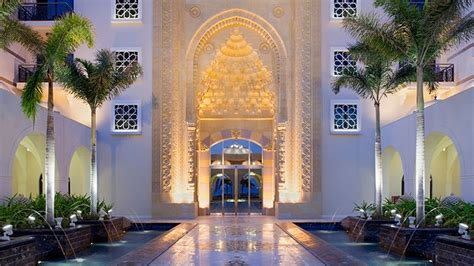 Check In: Jumeirah Zabeel Saray, Dubai | Escapism