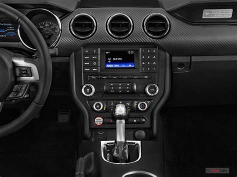 2016 Ford Mustang: 128 Interior Photos | U.S. News