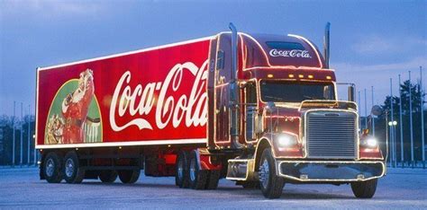 18 Facts About the Coca-Cola Christmas Truck - The Fact Site