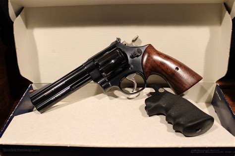 Smith & Wesson Model 29-5 .44 Mag