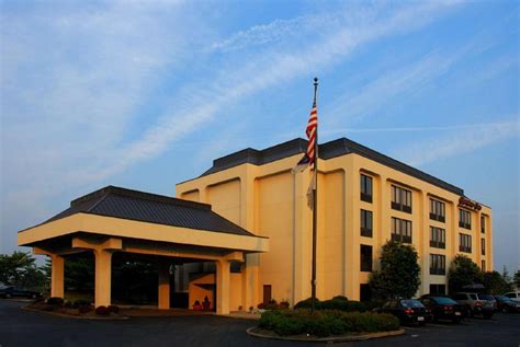 Hampton Inn Cincinnati Airport in Florence (KY) - Room Deals, Photos & Reviews