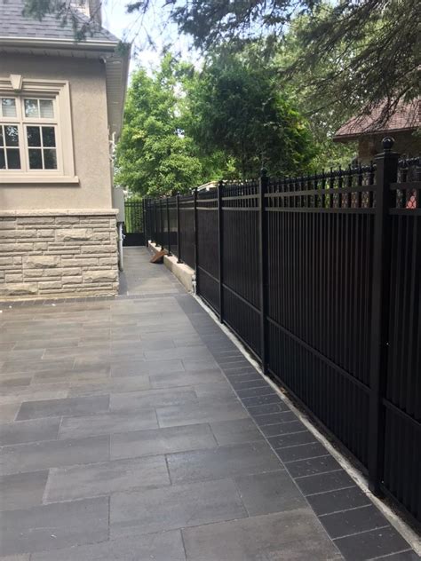 Aluminum Privacy Fence Panels - Aluminum Fence Panels Canada