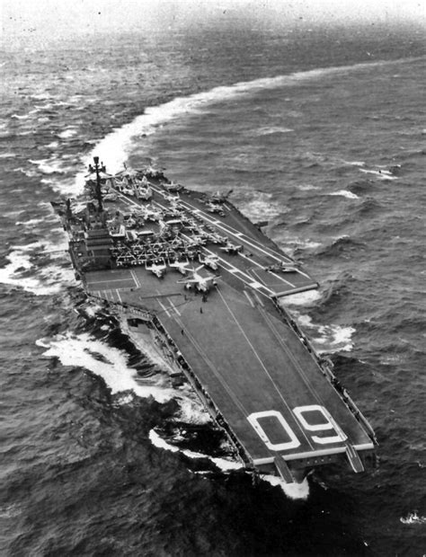 USS Saratoga (CVA-60) 1961-1962. | USS Saratoga (CVA-60) wit… | Flickr