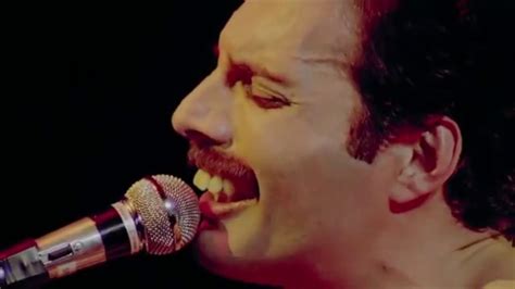 Queen - Bohemian Rhapsody (Live in Montreal 11/24/81) - sync fix - YouTube