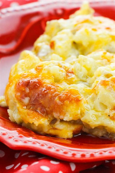 Slow Cooker Cheesy Hashbrown Casserole | Slow Cooker Foodie