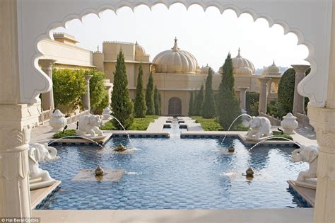 Inside India's Oberoi Udaivilas palace which has been voted as world's ...