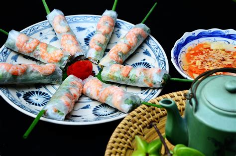 Pick Your Own Traditional Vietnamese Food + Market Tour in Hanoi : Book and Enjoy with Cookly