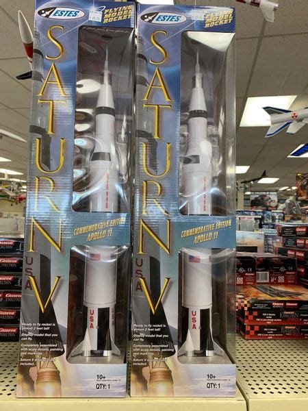 Saturn V 1/200 scale ARF Rocket Kit | Hobby Bench Stores - Phoenix ...