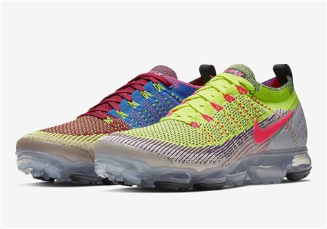 Nike Vapormax Flyknit 2 Random CJ0066-900 | SneakerNews.com