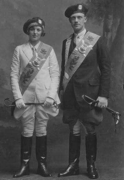 Tour Scotland Photographs: Old Photograph Braw Lad And Lass In ...