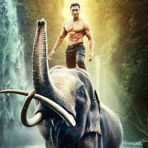 Junglee Quick Movie Review: Vidyut Jammwal's wildlife adventure film is high on visuals ...