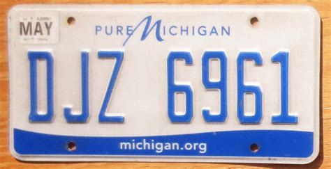 2017 Michigan “Pure” vg | Automobile License Plate Store: Collectible ...