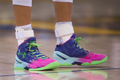 We broke down Steph Curry’s MVP season by shoe color | For The Win