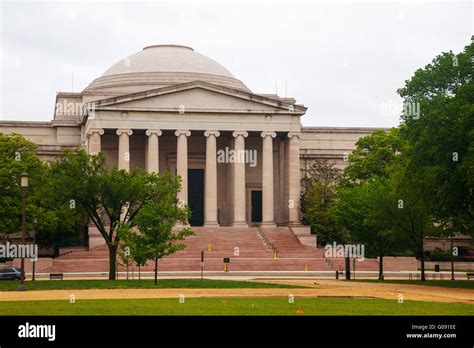 The West Building of the National Gallery of Art Stock Photo - Alamy