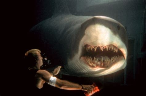 Deep Blue Sea | Best Horror Movies About Sharks | POPSUGAR ...