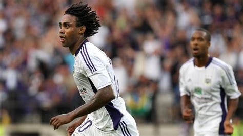 Anderlecht hit five to move in on play-offs | UEFA Champions League 2012/13 | UEFA.com