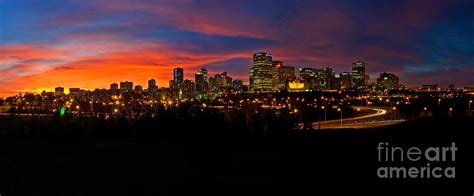 Edmonton Skyline Sunset Spectacular Photograph by Terry Elniski - Pixels