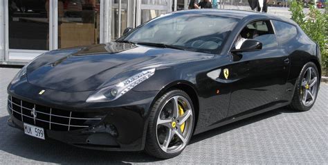 Ferrari FF - Wikipedia