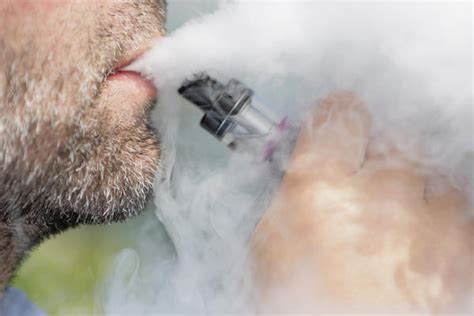 The Vaping Illness Outbreak: What We Know So Far | Health News Florida