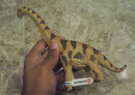 Brachiosaurus (Junior by Schleich) – Dinosaur Toy Blog