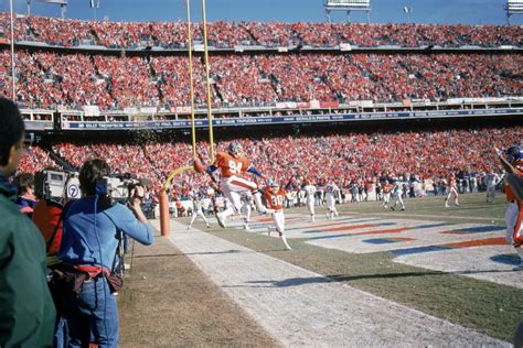 Broncos to honor old Mile High Stadium with a replica - Mile High Report