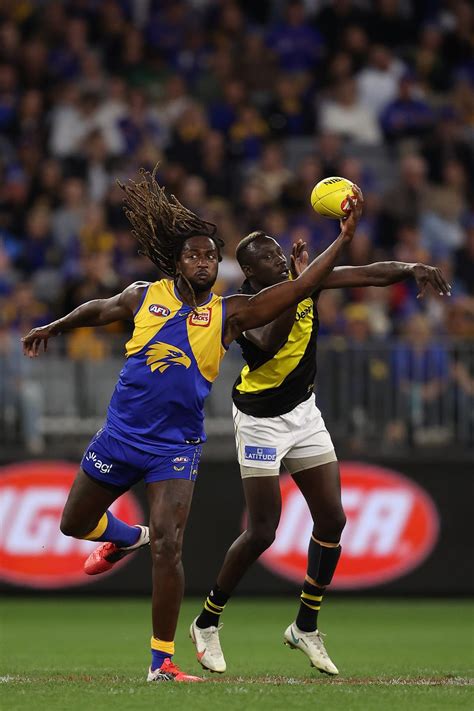 Nic Naitanui makes first goal of season a highlight-worthy one against Richmond | The West ...