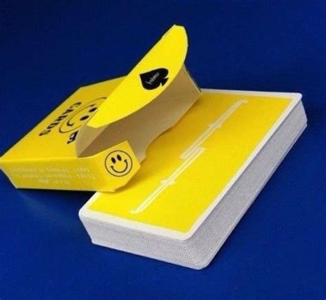 Fontaine Playing Cards Yellow