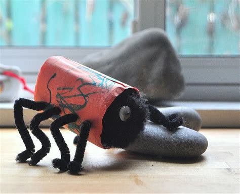 toilet paper roll spiders for halloween! | Toilet paper roll, Halloween, Toilet roll craft