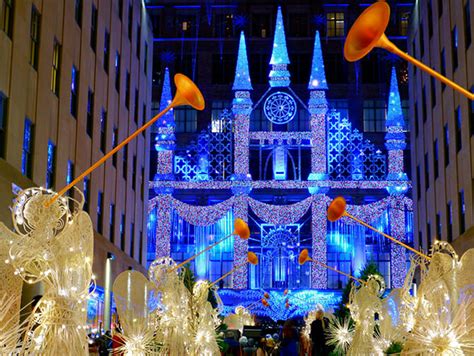 Saks Fifth Avenue Holiday Light Show in New York 2024