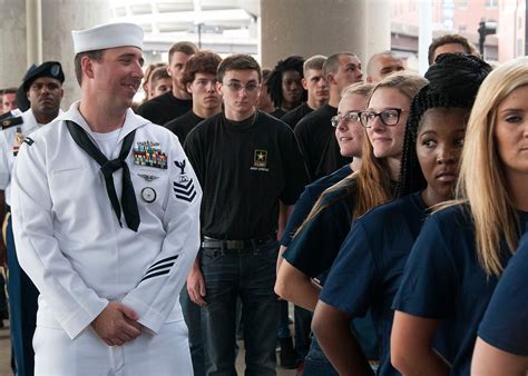 DVIDS - Images - Joint oath of enlistment ceremony [Image 4 of 7]